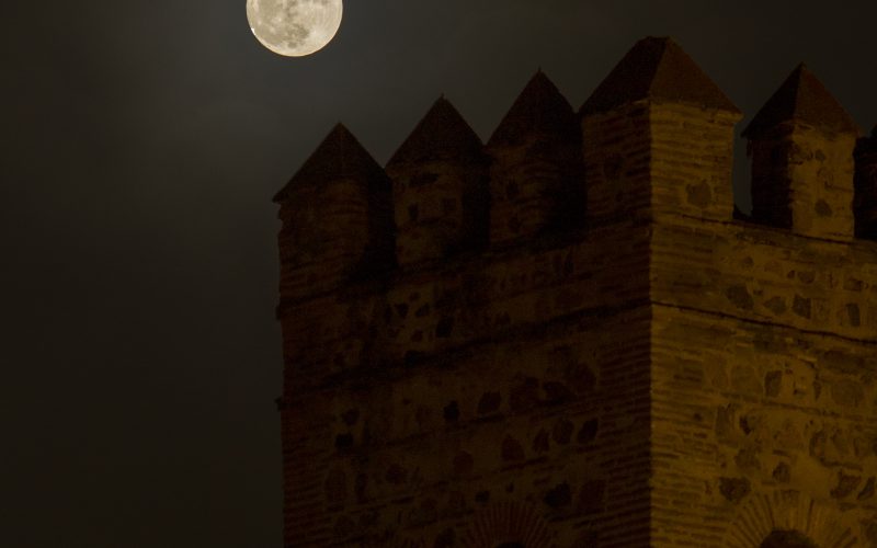 Gran Luna en Toledo, el día de Santa Lucia. 13 de Diciembre de 2016.